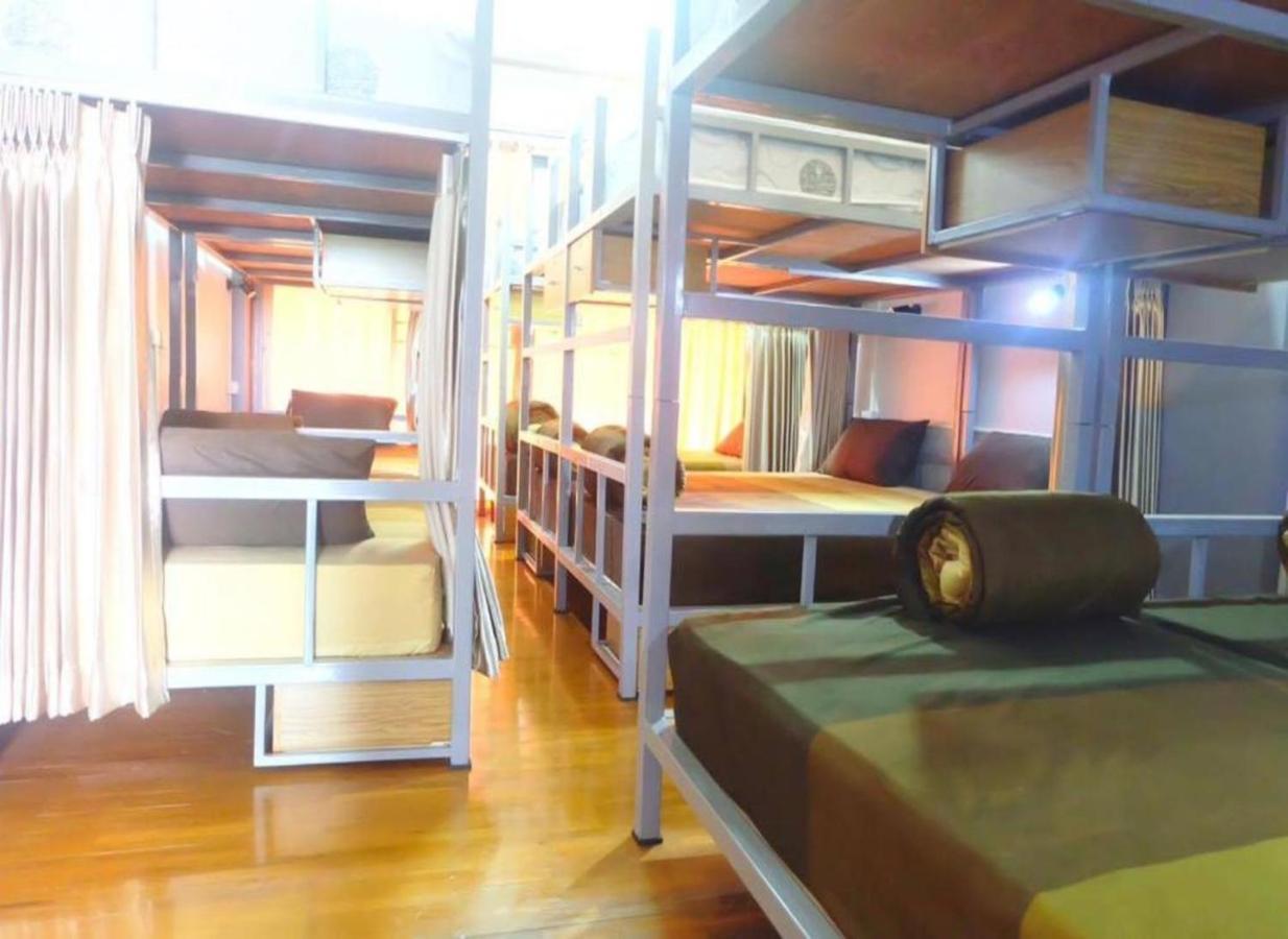 T2B Home (Adults Only) Chiang Mai Dış mekan fotoğraf