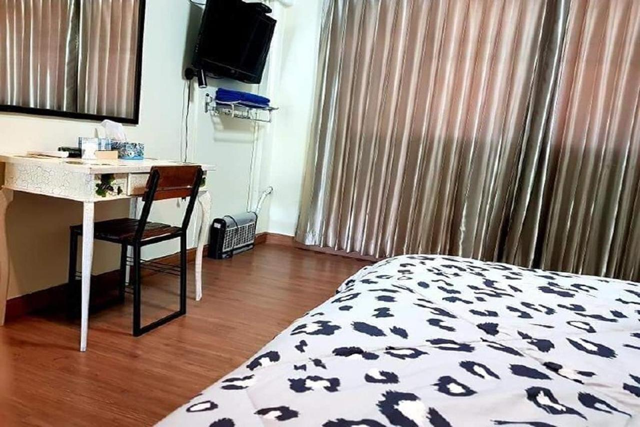 T2B Home (Adults Only) Chiang Mai Dış mekan fotoğraf