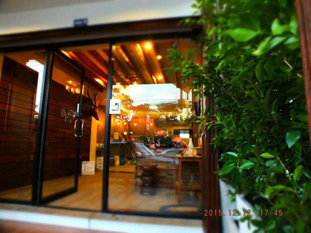 T2B Home (Adults Only) Chiang Mai Dış mekan fotoğraf